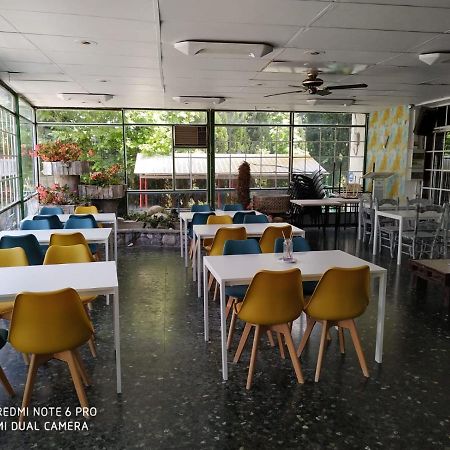 Hotel Montearagon Huesca Extérieur photo