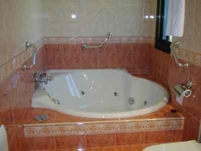 Hotel Montearagon Huesca Extérieur photo