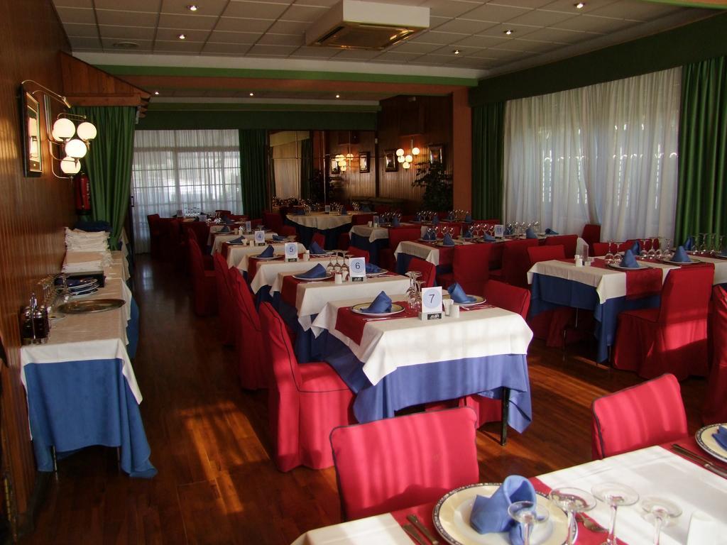Hotel Montearagon Huesca Extérieur photo